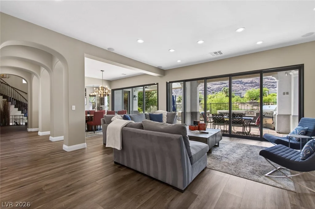 2587 Turtle Head Peak, Las Vegas, NV 89135