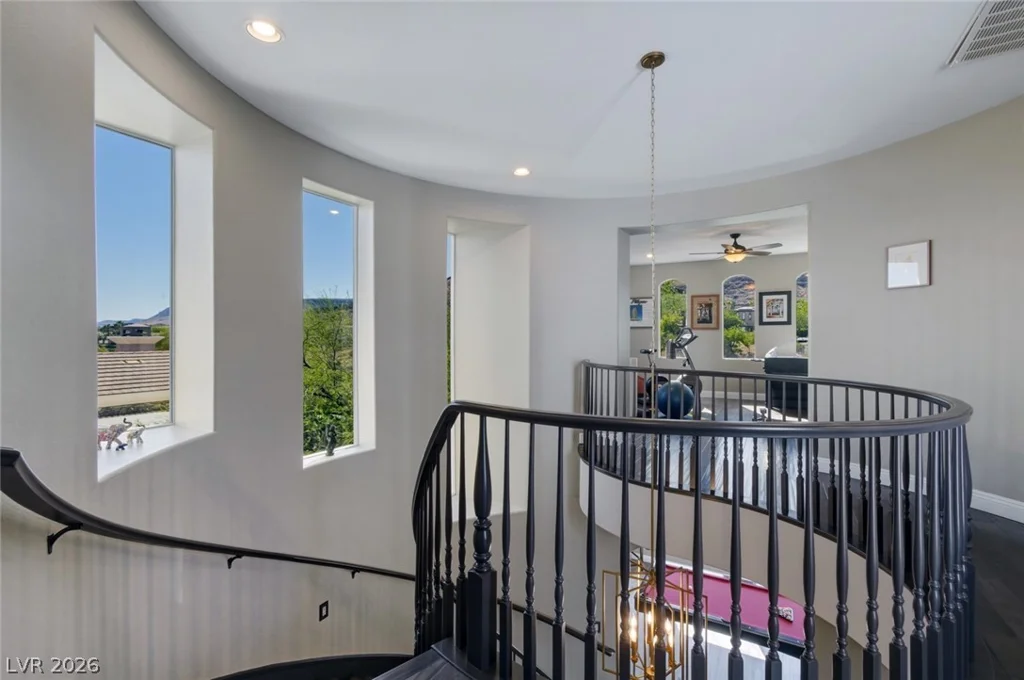 2587 Turtle Head Peak, Las Vegas, NV 89135