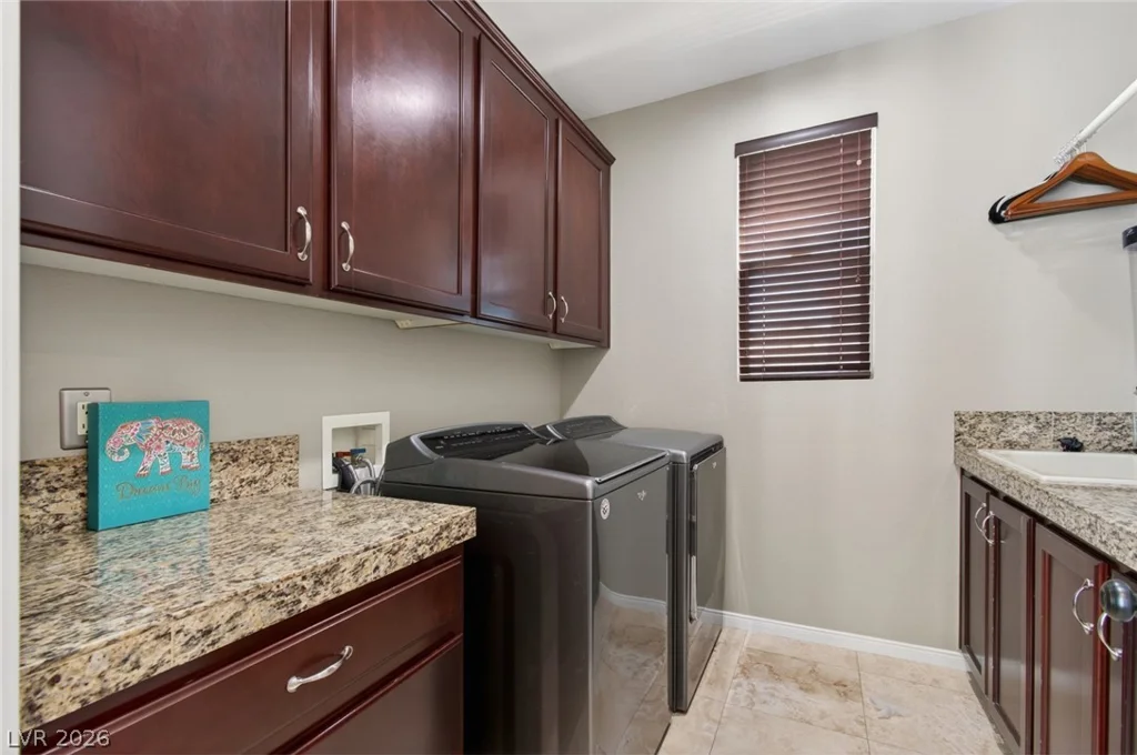 2587 Turtle Head Peak, Las Vegas, NV 89135