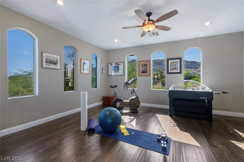 2587 Turtle Head Peak, Las Vegas, NV 89135