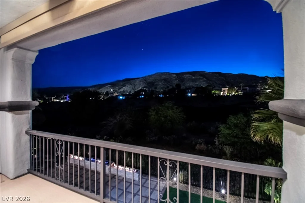 2587 Turtle Head Peak, Las Vegas, NV 89135