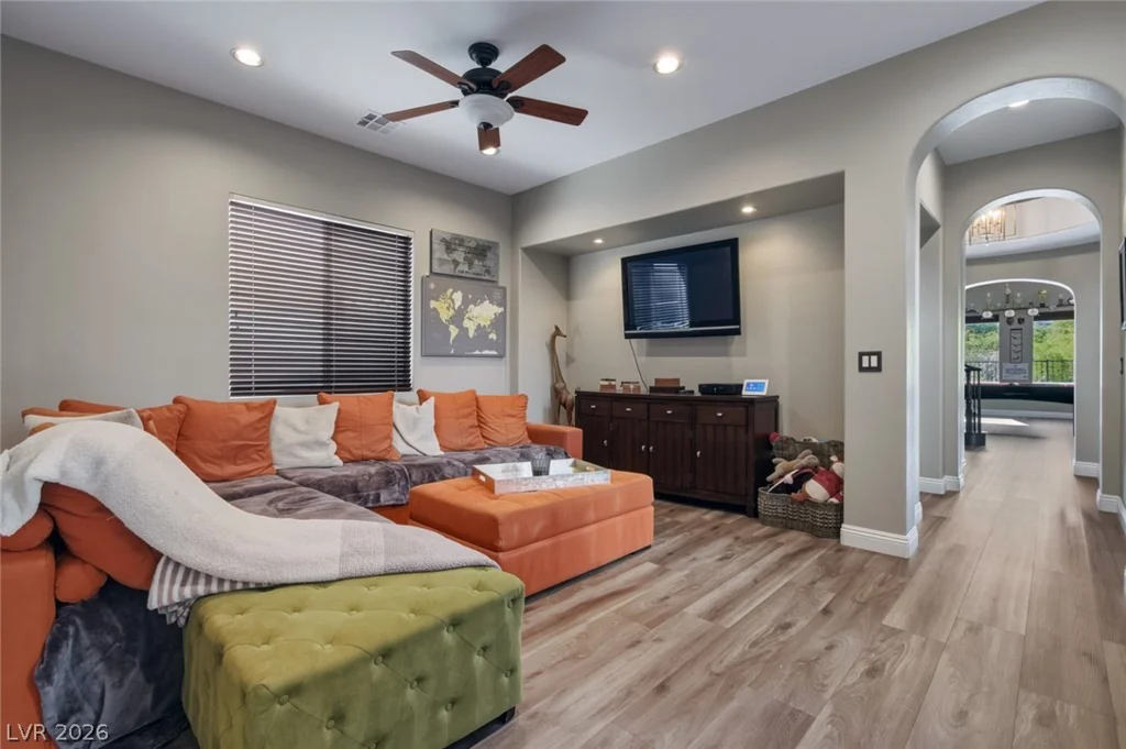 2587 Turtle Head Peak, Las Vegas, NV 89135