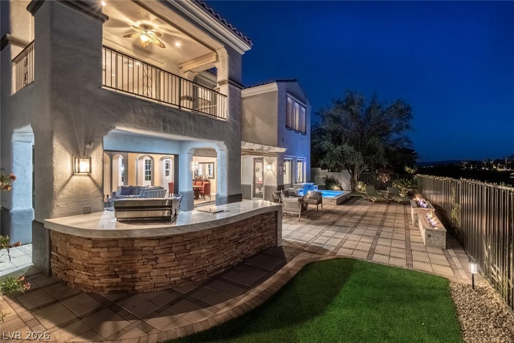 2587 Turtle Head Peak, Las Vegas, NV 89135