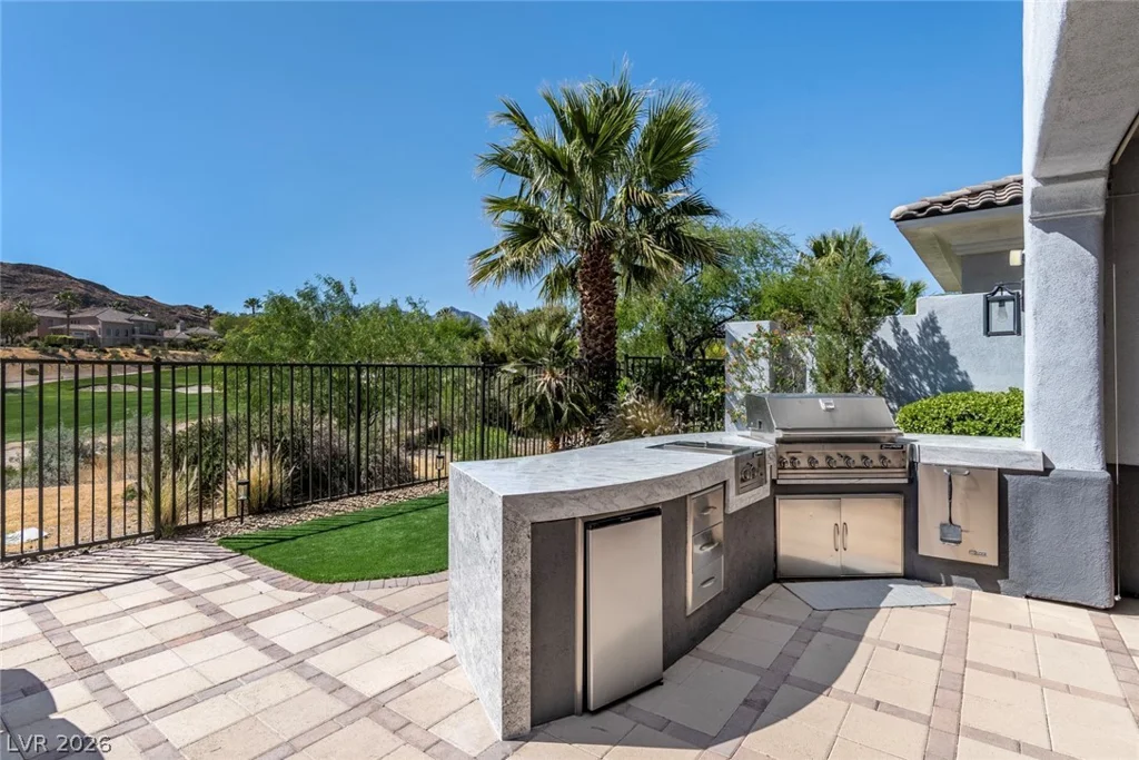 2587 Turtle Head Peak, Las Vegas, NV 89135