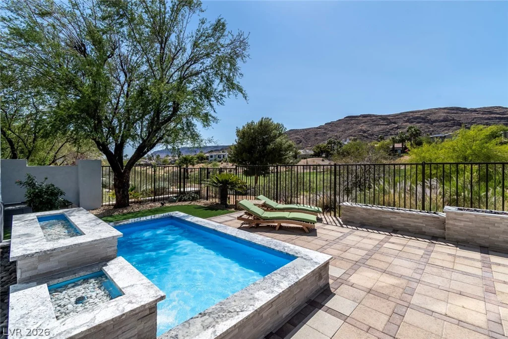 2587 Turtle Head Peak, Las Vegas, NV 89135