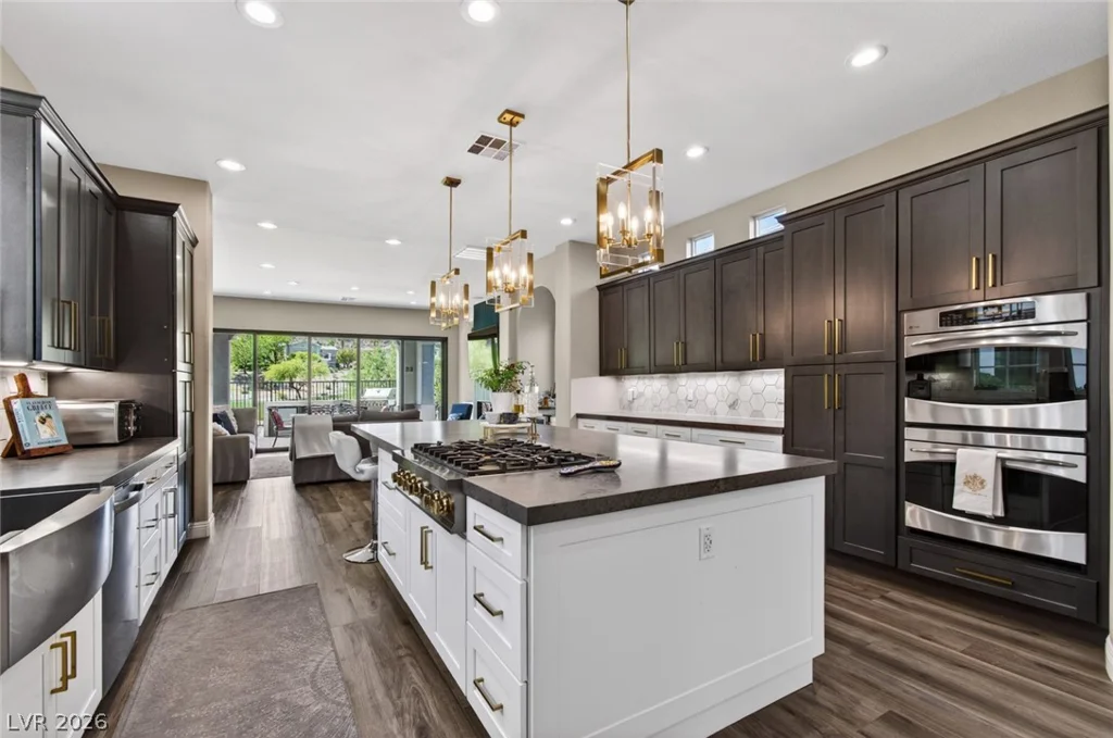2587 Turtle Head Peak, Las Vegas, NV 89135