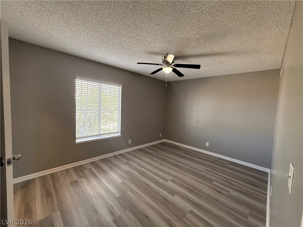 1525 Saylor, Las Vegas, NV 89108