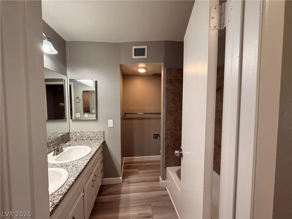 1525 Saylor, Las Vegas, NV 89108