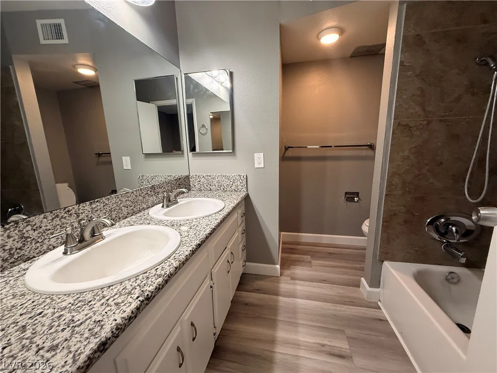1525 Saylor, Las Vegas, NV 89108
