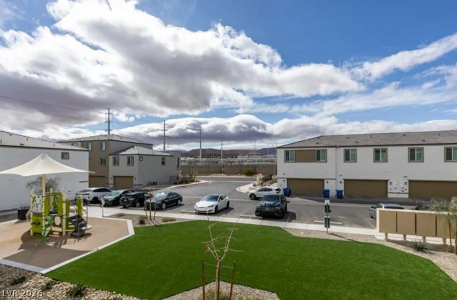 5639 Beguiling Falls, Las Vegas, NV 89148