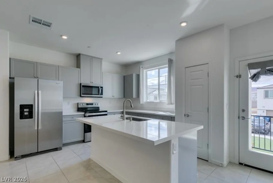 5639 Beguiling Falls, Las Vegas, NV 89148