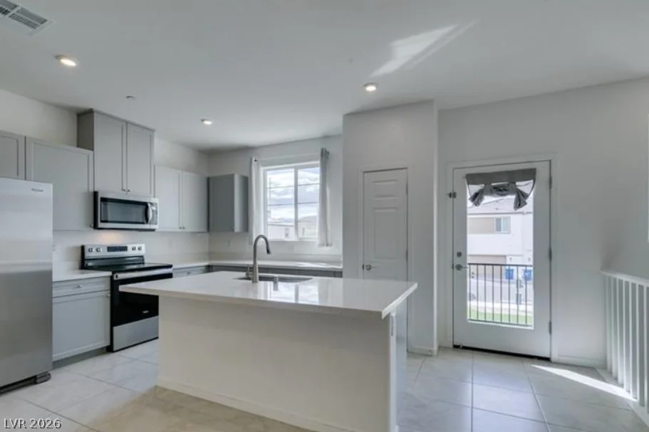 5639 Beguiling Falls, Las Vegas, NV 89148