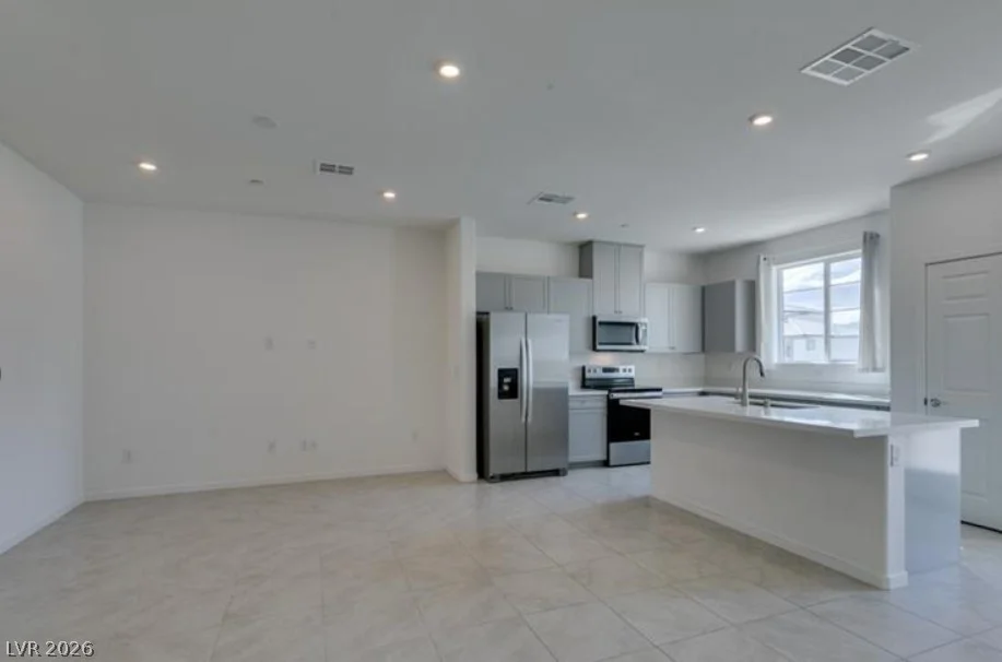 5639 Beguiling Falls, Las Vegas, NV 89148