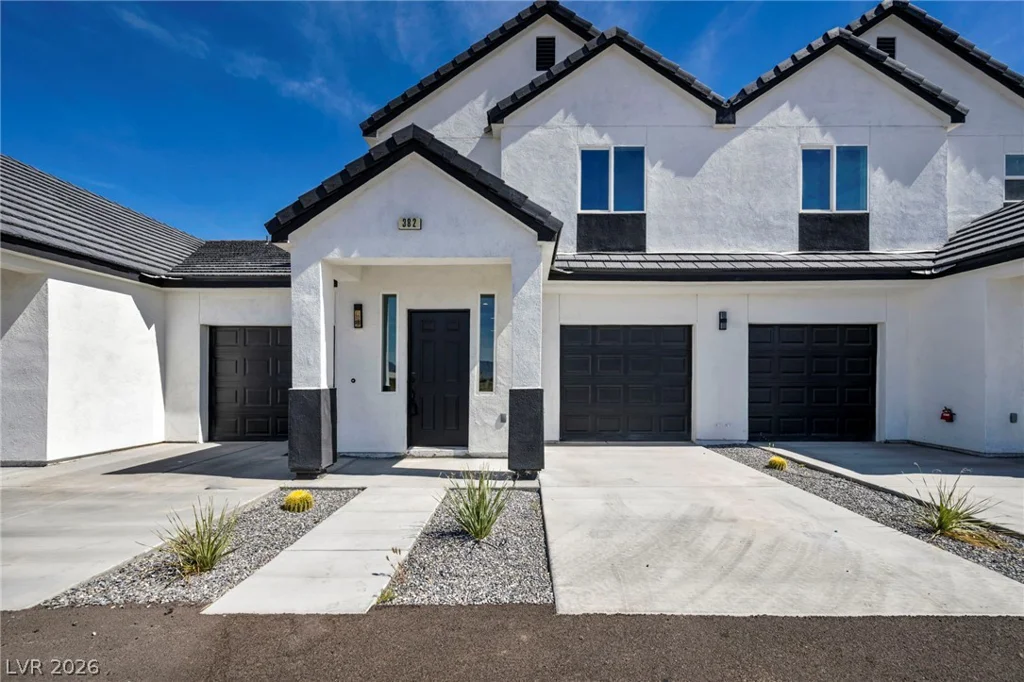 376 Erin, Pahrump, NV 89048