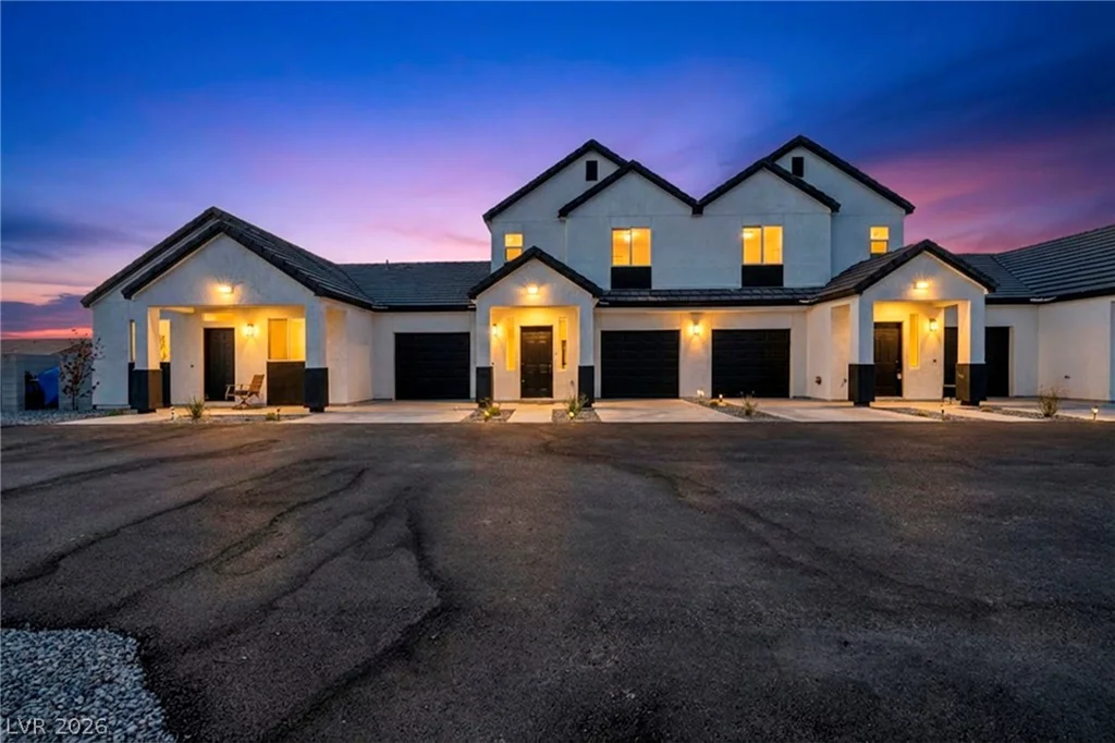 382 Erin, Pahrump, NV 89048