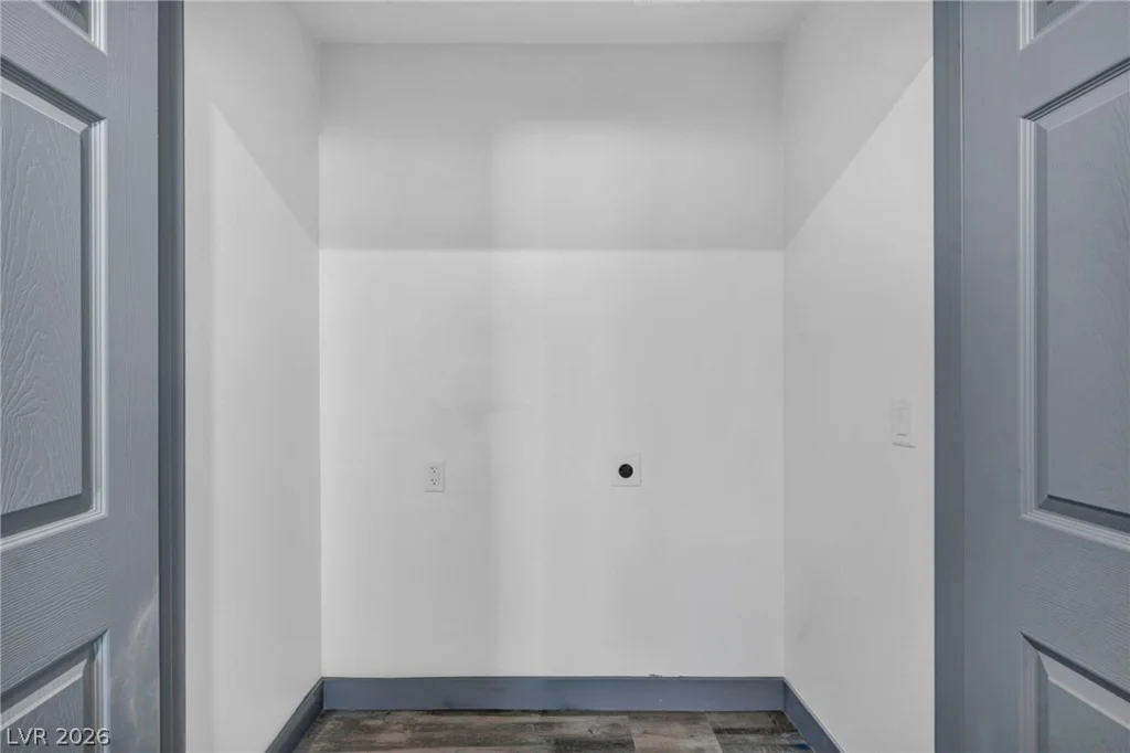 382 Erin, Pahrump, NV 89048