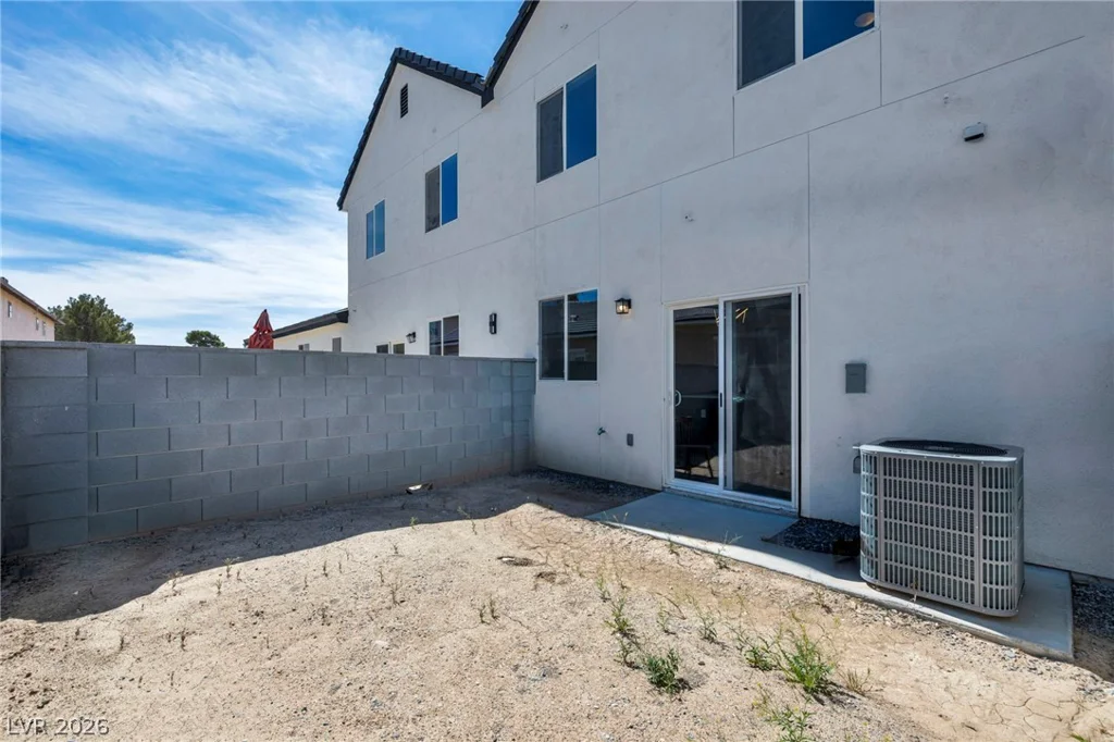 382 Erin, Pahrump, NV 89048
