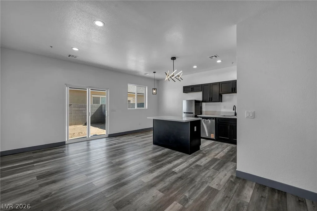 382 Erin, Pahrump, NV 89048