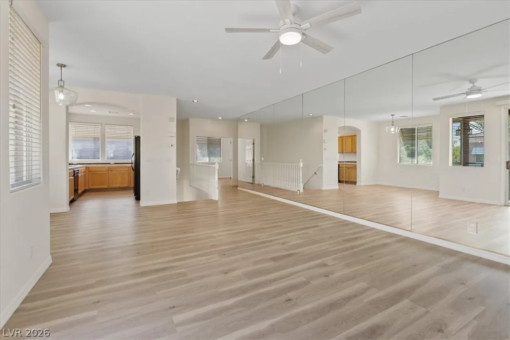805 Dana Hills, Las Vegas, NV 89134