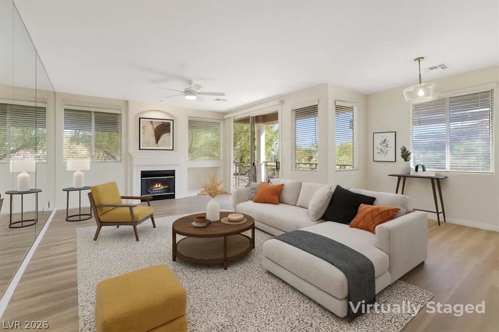 805 Dana Hills, Las Vegas, NV 89134