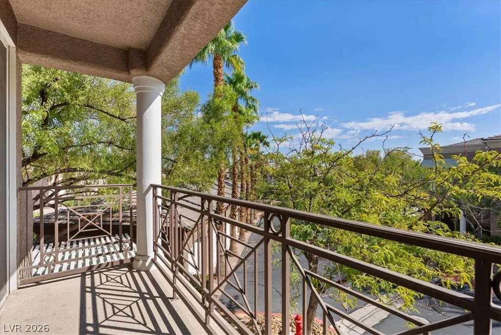 805 Dana Hills, Las Vegas, NV 89134