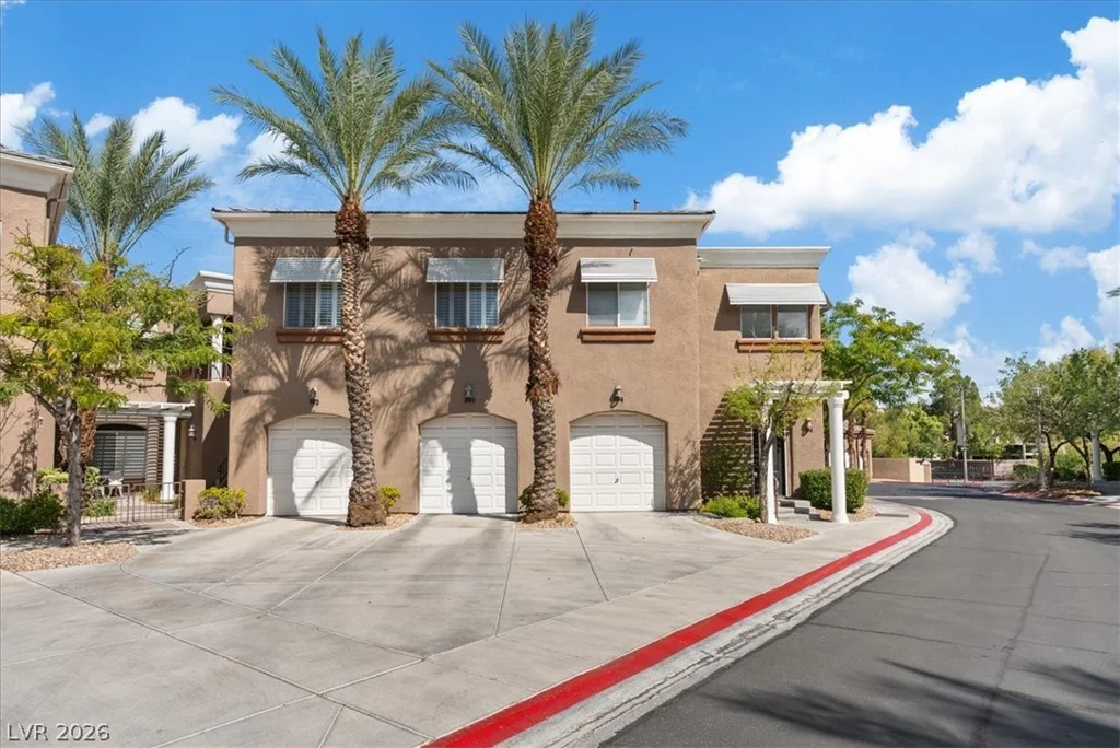 805 Dana Hills, Las Vegas, NV 89134