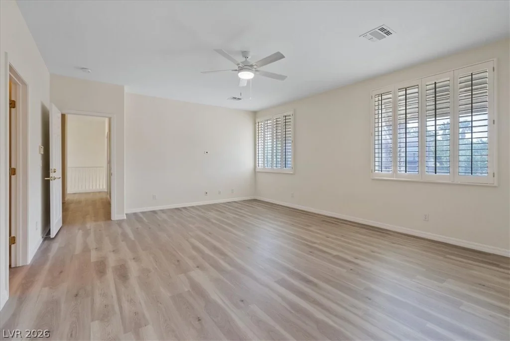 805 Dana Hills, Las Vegas, NV 89134