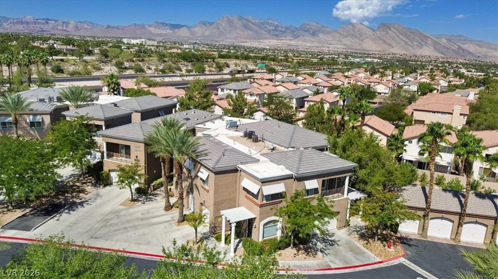 805 Dana Hills, Las Vegas, NV 89134