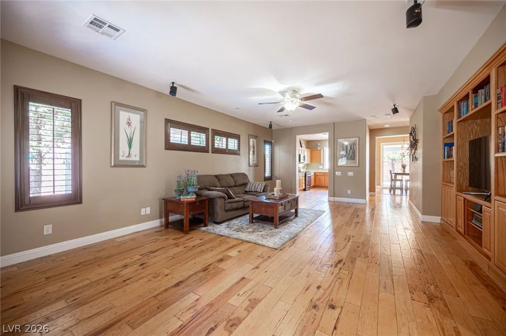 708 Granite Rapids, Las Vegas, NV 89138