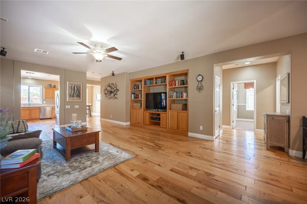 708 Granite Rapids, Las Vegas, NV 89138
