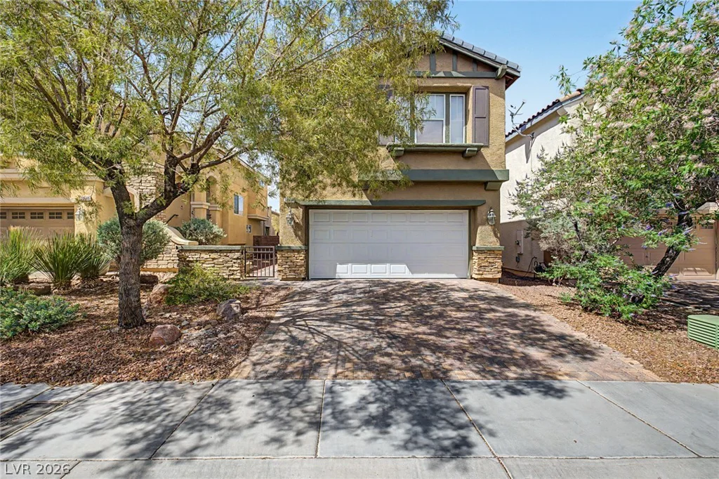 10536 Laurelwood Lake, Las Vegas, NV 89166