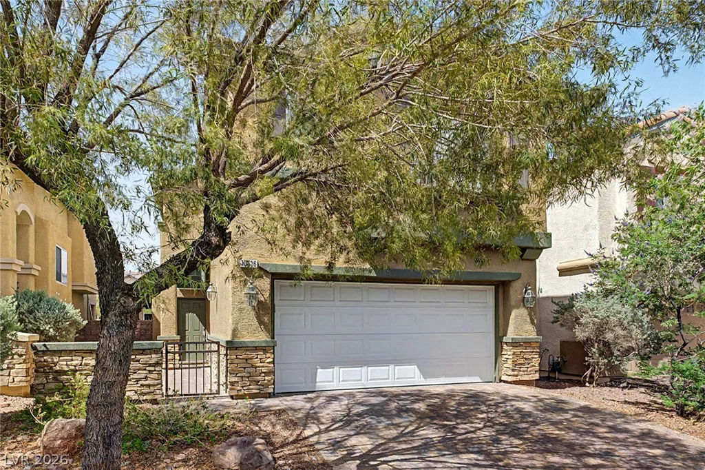 10536 Laurelwood Lake, Las Vegas, NV 89166