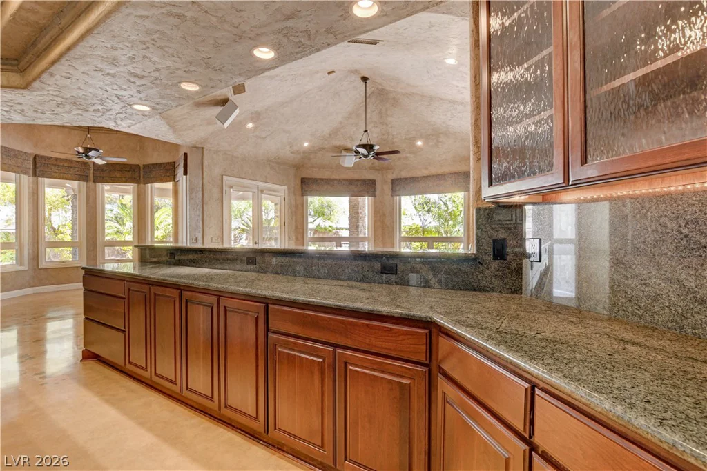 9625 Grand Isle, Las Vegas, NV 89144