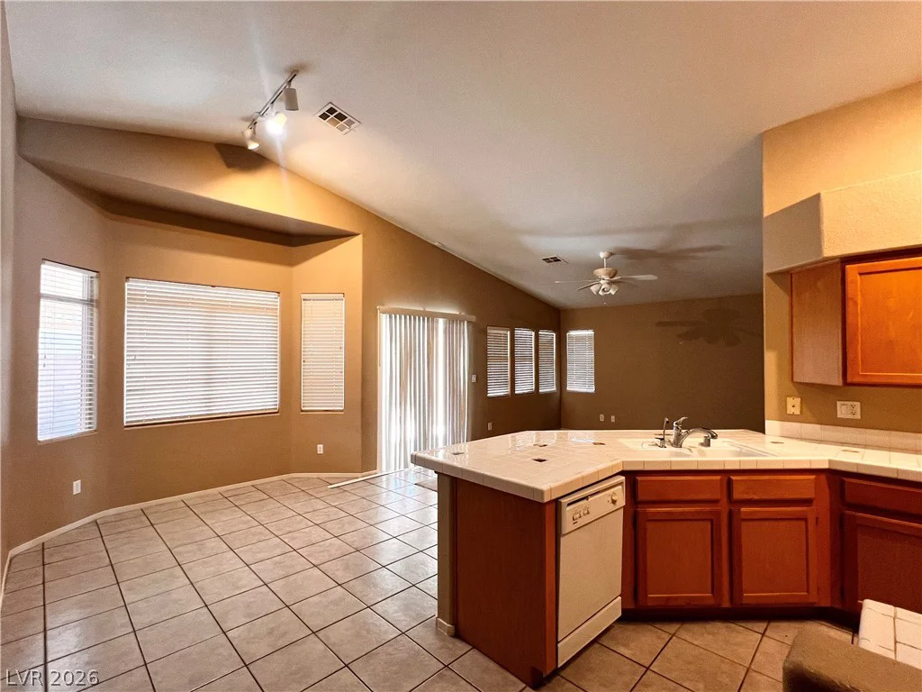 5201 Backwoodsman, Las Vegas, NV 89130