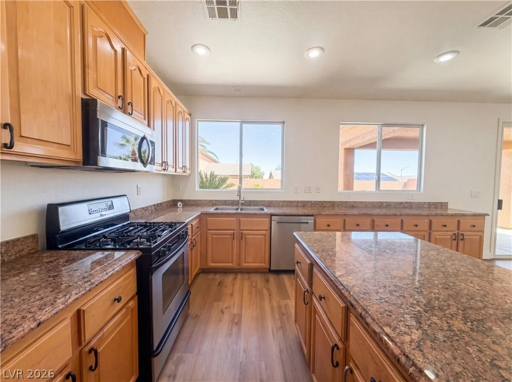 6224 Silver Edge, North Las Vegas, NV 89031