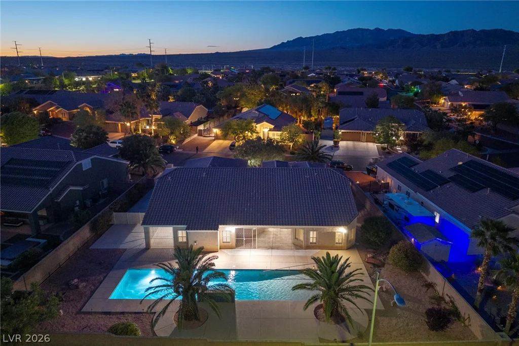 8345 Christinas Cove, Las Vegas, NV 89131