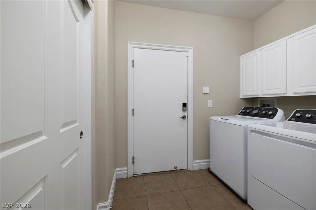 8345 Christinas Cove, Las Vegas, NV 89131