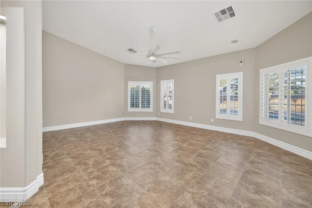 8345 Christinas Cove, Las Vegas, NV 89131