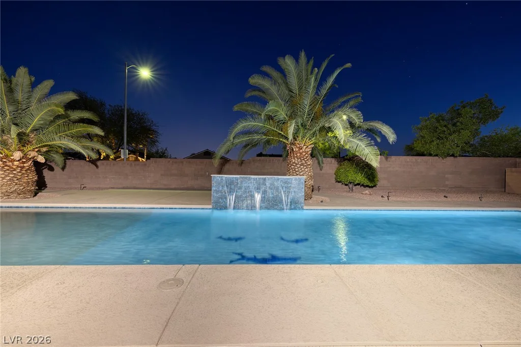 8345 Christinas Cove, Las Vegas, NV 89131