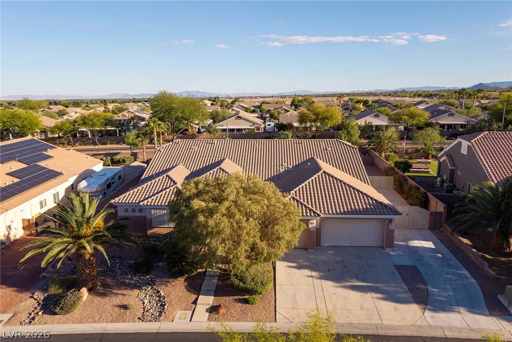 8345 Christinas Cove, Las Vegas, NV 89131