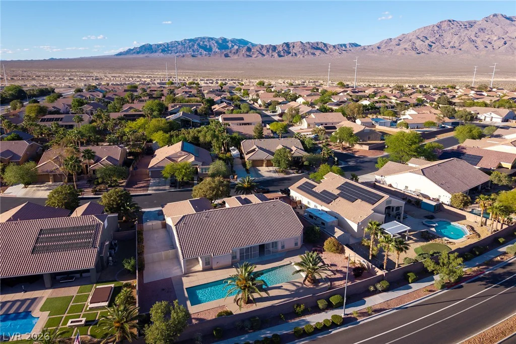 8345 Christinas Cove, Las Vegas, NV 89131
