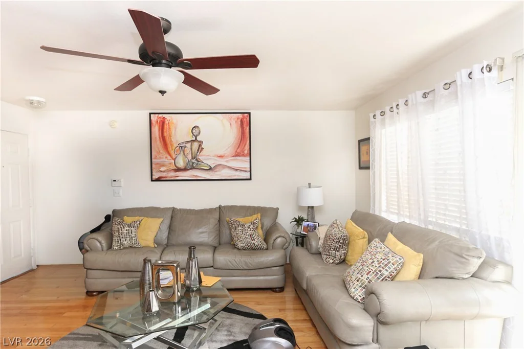 3125 Buffalo, Las Vegas, NV 89128
