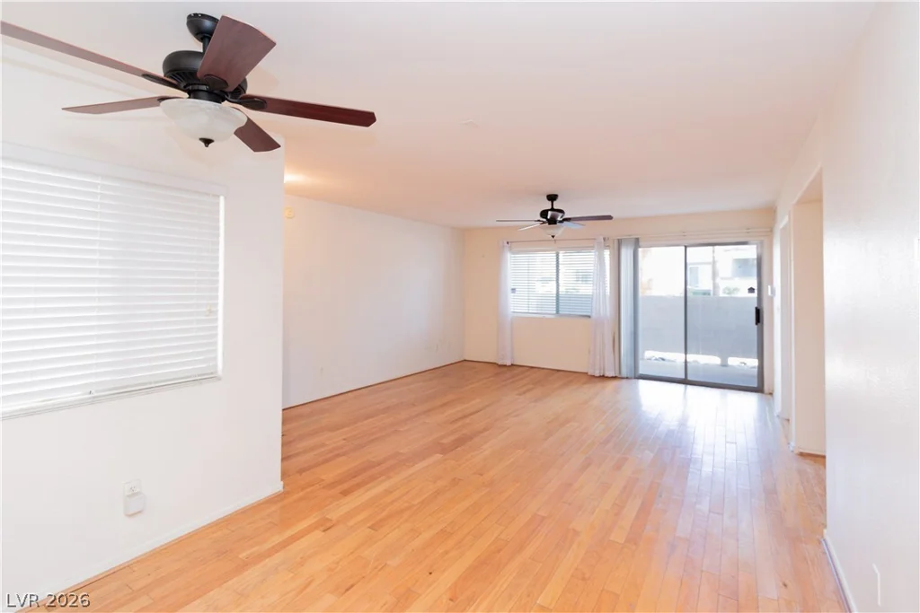 3125 Buffalo, Las Vegas, NV 89128