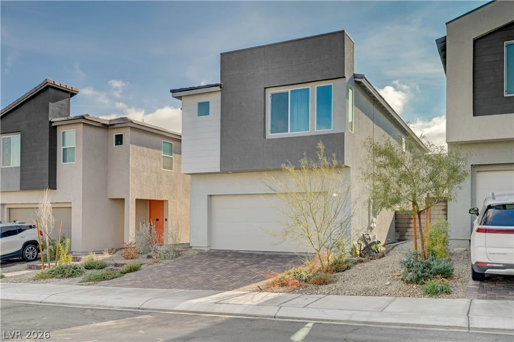 10207 Canyon Mantle, Las Vegas, NV 89166