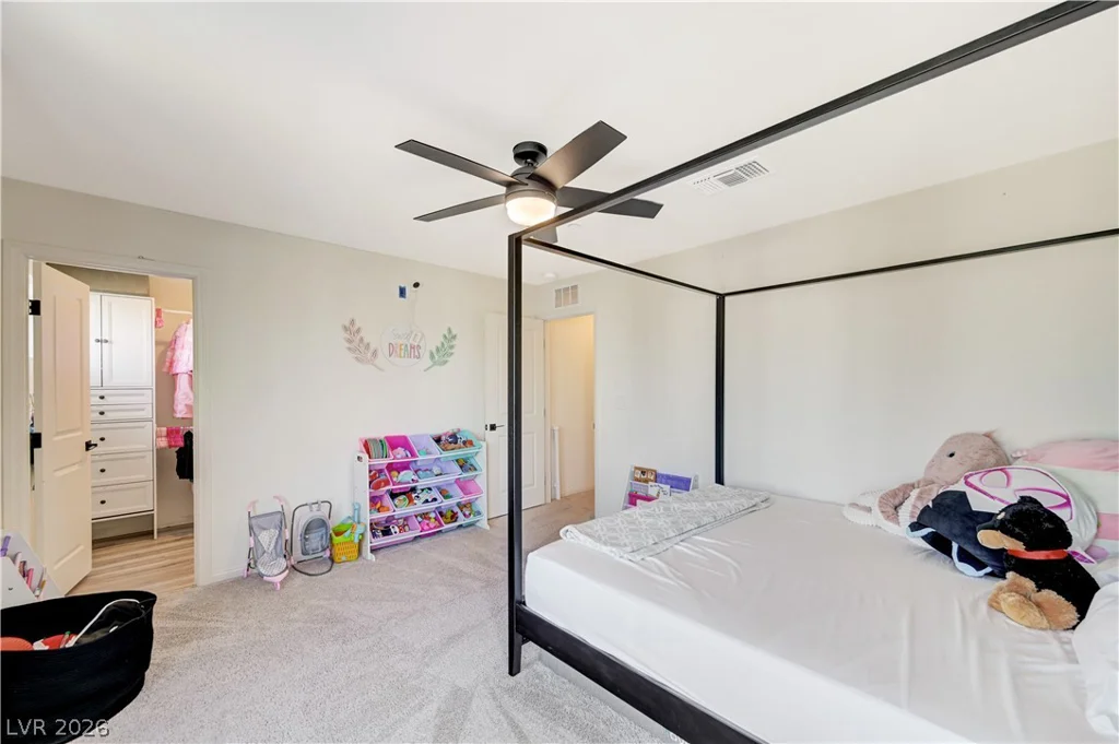 10207 Canyon Mantle, Las Vegas, NV 89166
