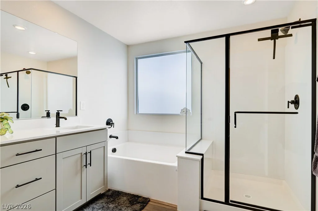 10207 Canyon Mantle, Las Vegas, NV 89166