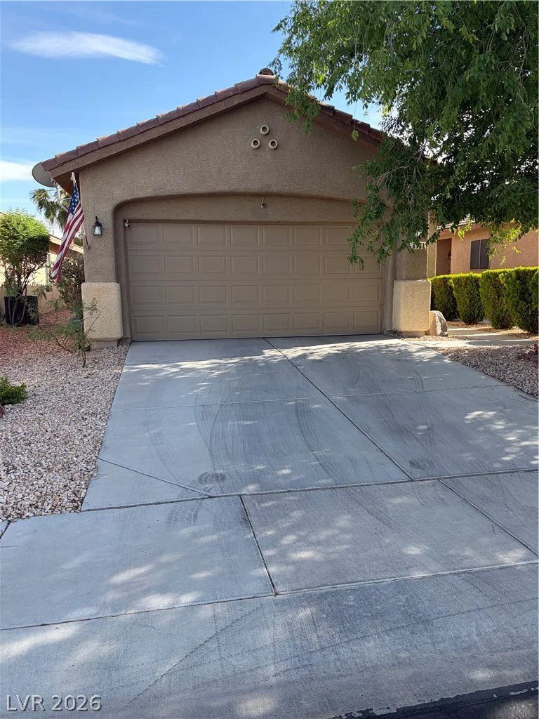 6131 Saddle Horse, Las Vegas, NV 89122