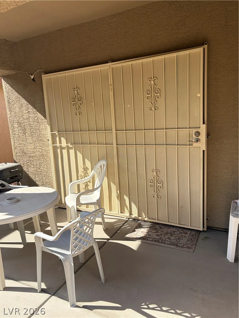 6131 Saddle Horse, Las Vegas, NV 89122
