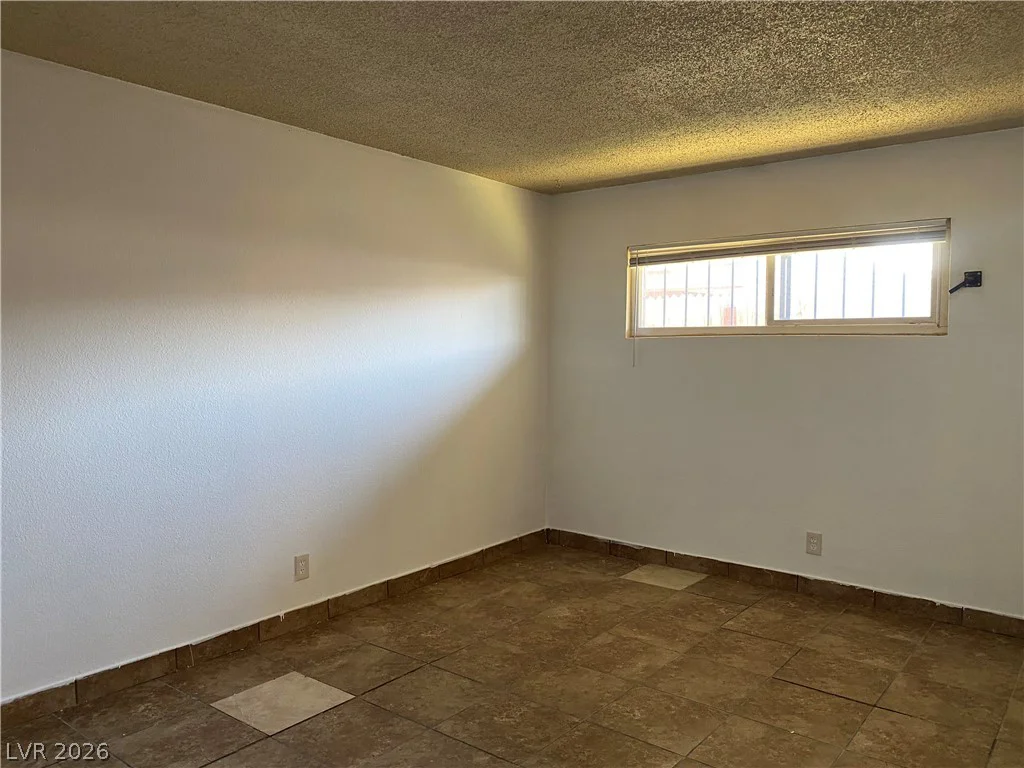 2321 Ellis, North Las Vegas, NV 89030