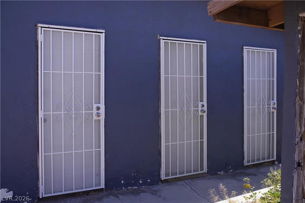 2321 Ellis, North Las Vegas, NV 89030